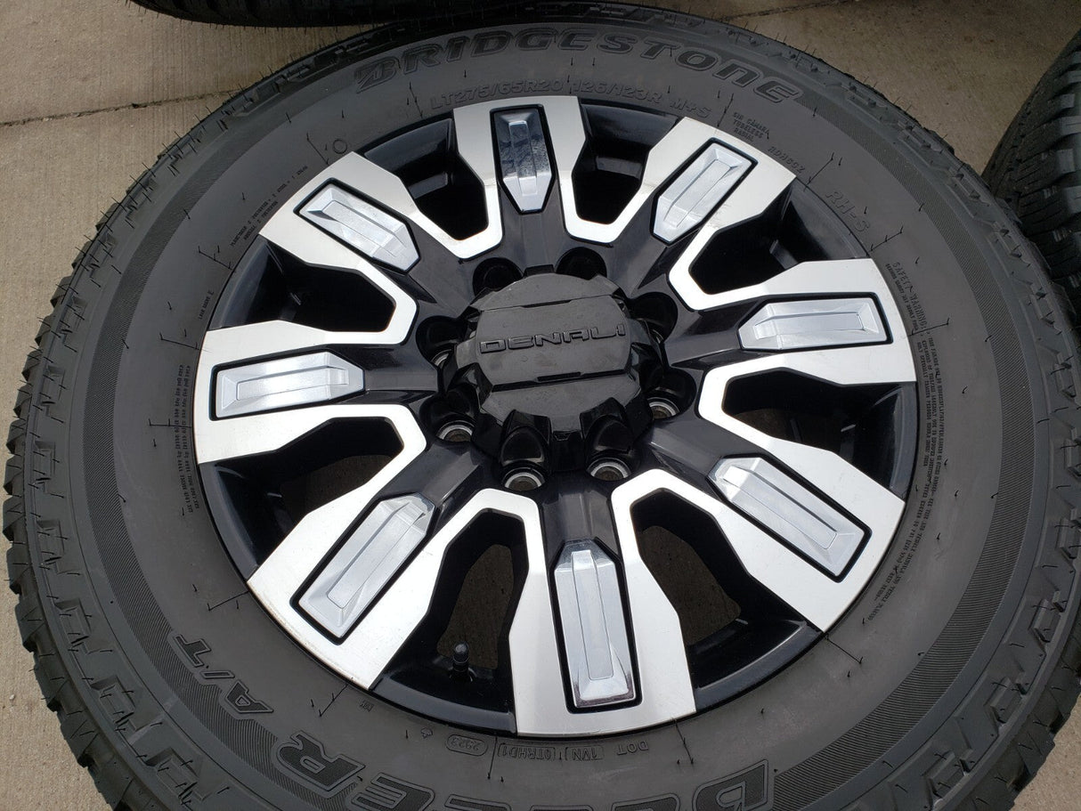 20" GMC Sierra DENALI ULTIMATE 2500 3500 OEM wheels rims 5958 14138 A/T tires Texas Truck Tire