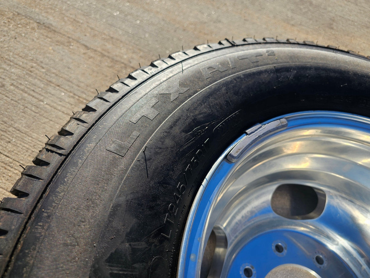 17" Ford F-350 Dually OEM rim wheel 10478 tire MICHELIN NEW Texas Truck Tire