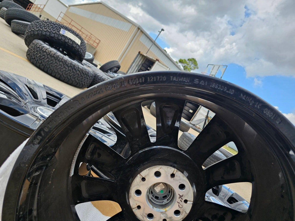 21" Rolls Royce Wraith Ghost Dawn OEM wheels rims 5x120 Texas Truck Tire