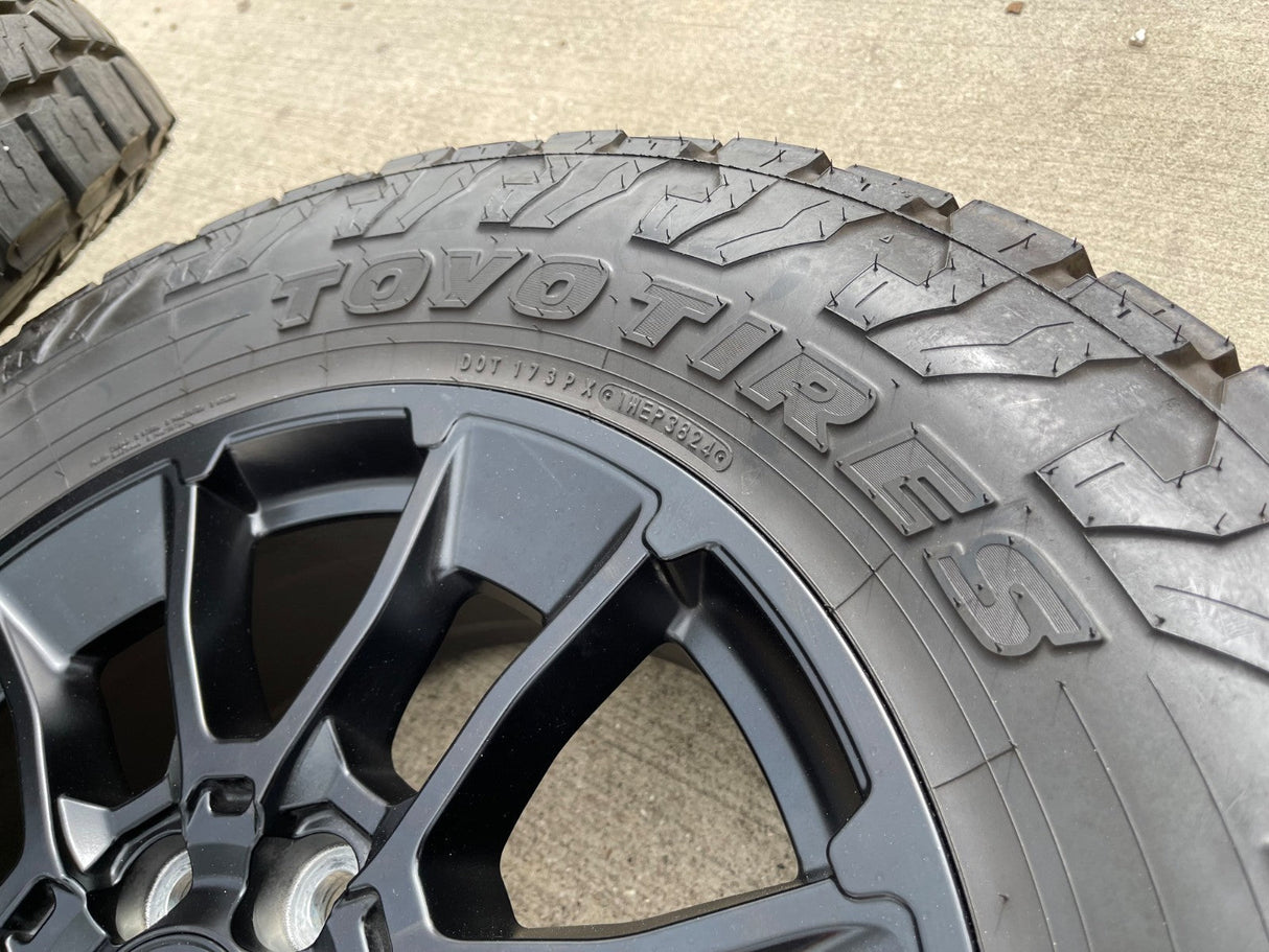 20" Toyota Tundra TRD OEM wheels rims 95314 65196 Sequoia TOYO A/T3 35" Texas Truck Tire