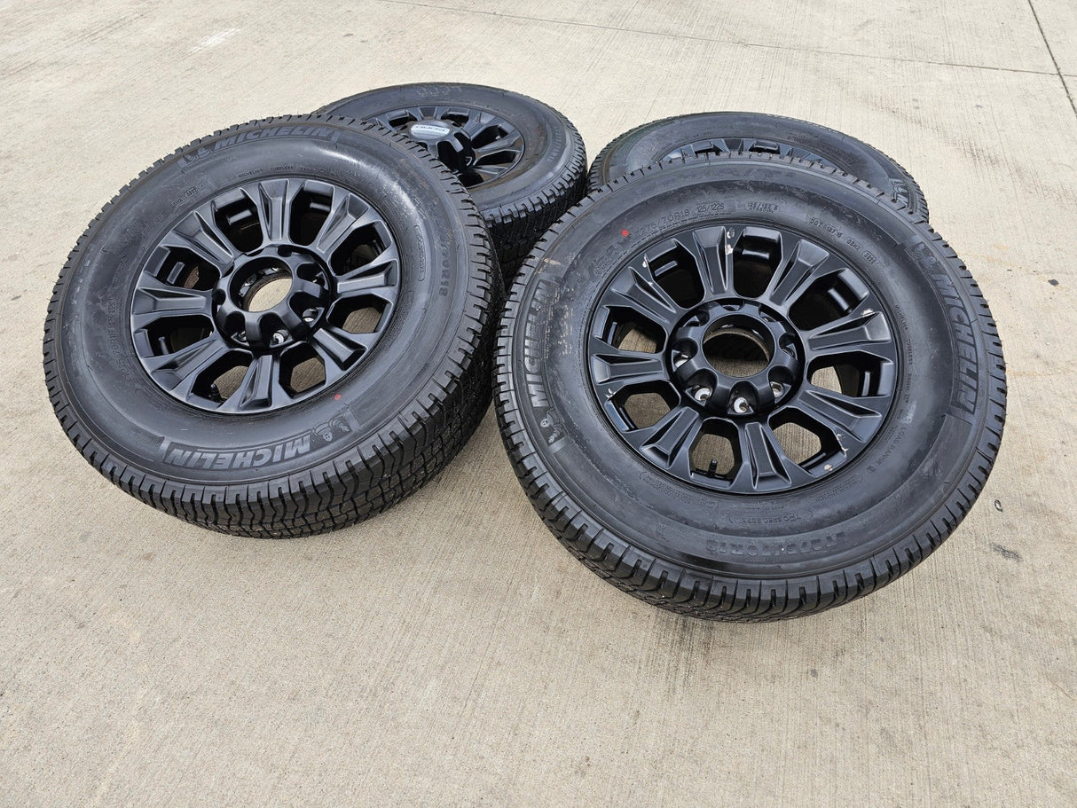 18" Ford F-250 F-350 TREMOR OEM rims wheels 10097 tires NEW MICHELIN A/T2 Texas Truck Tire