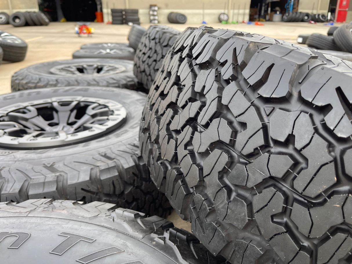 17" Ford F-150 Raptor Bronco R OEM BEADLOCK 51222 rims wheels 2025 2026 NEW 37" Texas Truck Tire