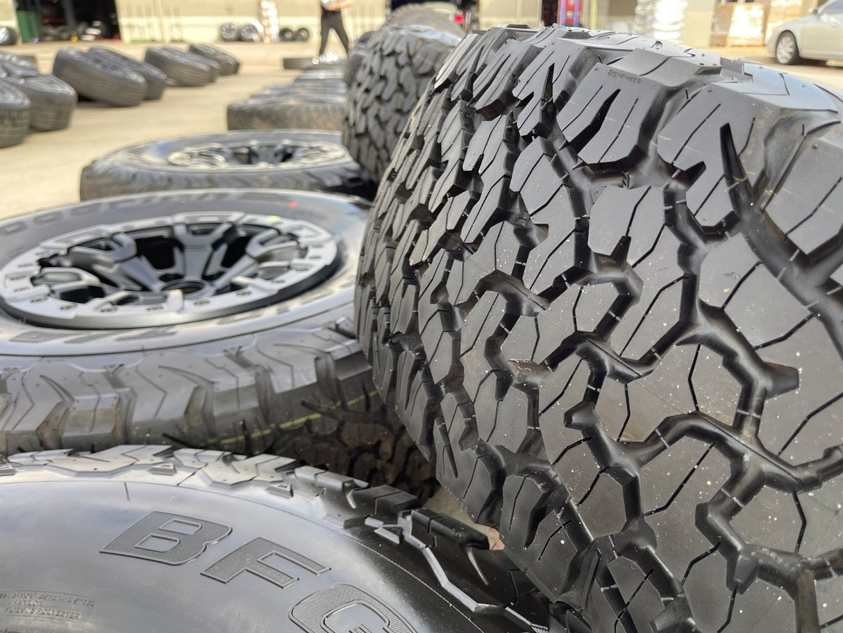 17" Ford F-150 Raptor Bronco R OEM BEADLOCK 51222 rims wheels 2025 2026 NEW 37" Texas Truck Tire
