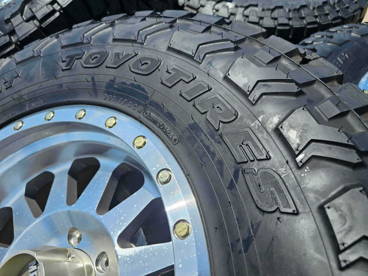 18x9 18" Method MR302 wheels rims Chevy RAM 1500 Tacoma 6x139 6x135 TOYO 37" Texas Truck Tire