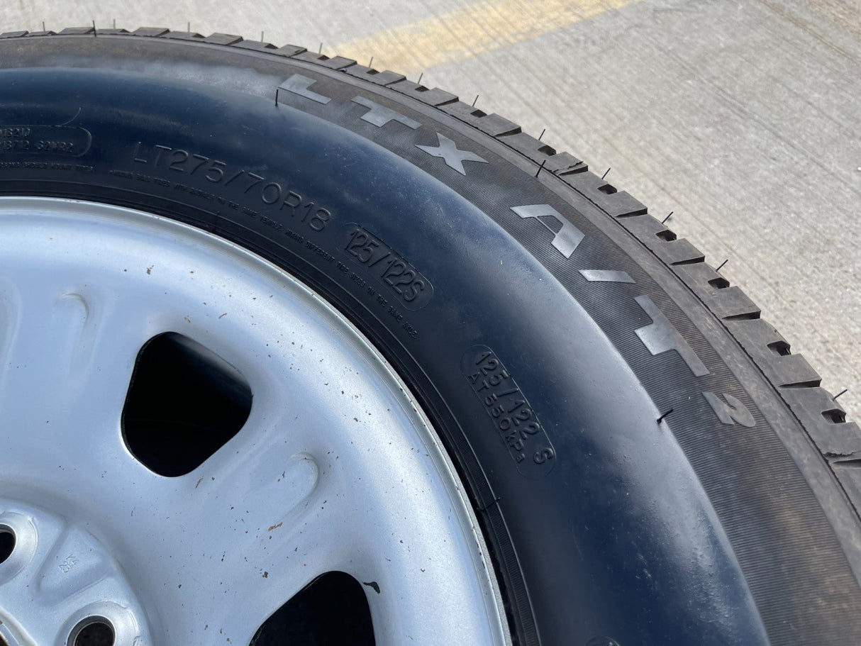 18" Chevy Silverado GMC Sierra 2500 3500 OEM 8096 wheel rim spare MICHELIN NEW Texas Truck Tire