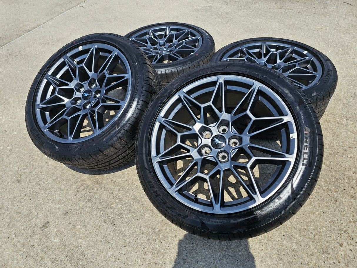 19" Ford Mustang GT Track Pack OEM 10600 10603 wheels rims 2025 2026 TPMS NEW Texas Truck Tire