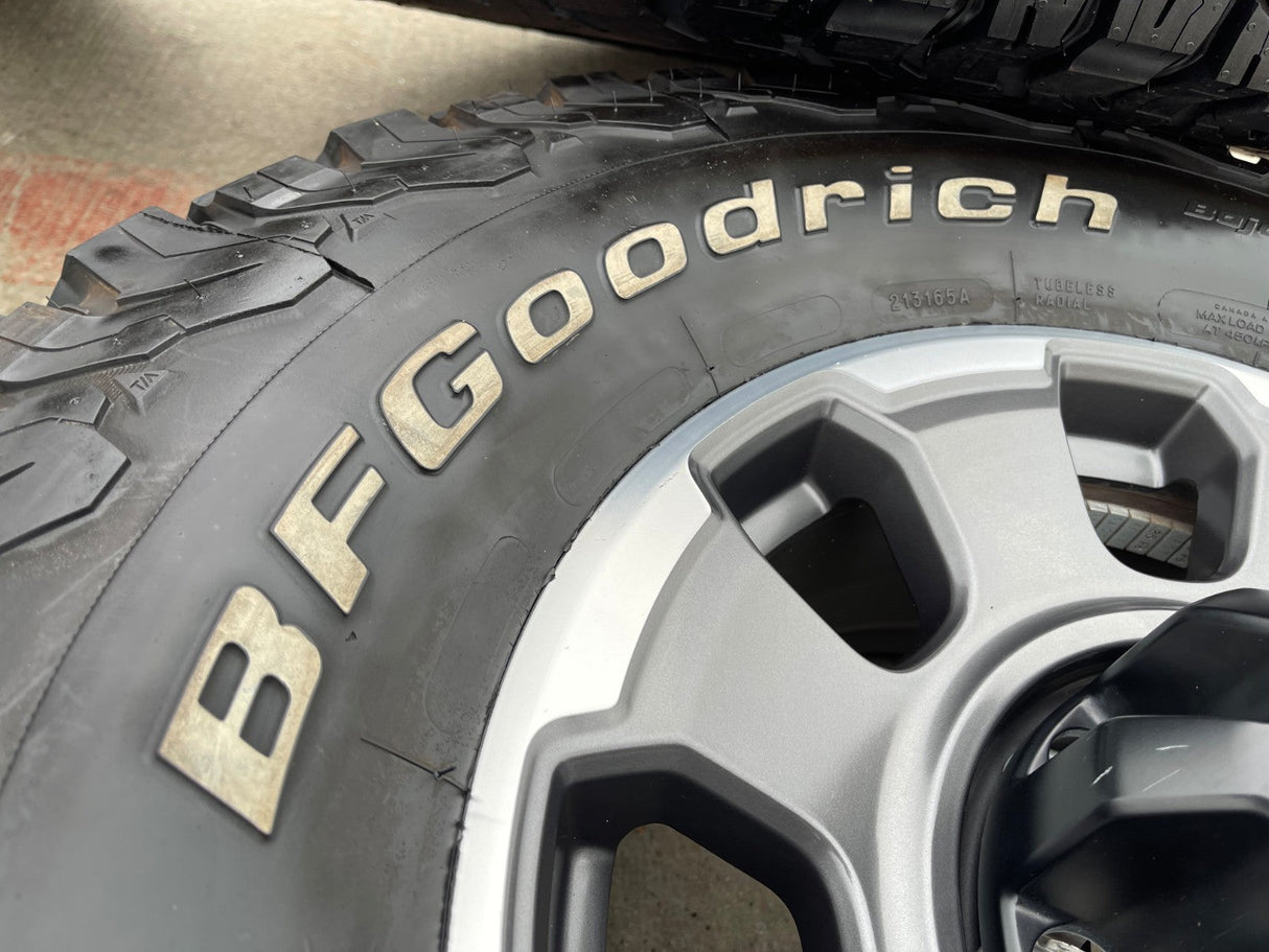 18" Ford F-250 F-350 OEM TREMOR rims wheels 10482 BFG KO2 KO3 A/T 35" Texas Truck Tire