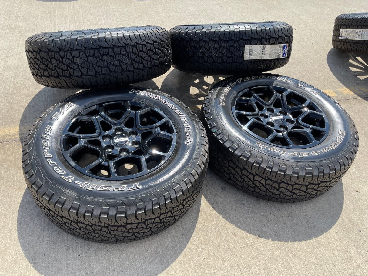 18" Ford F-150 OEM rims wheels 95049 10340 Expedition BFG Texas Truck Tire