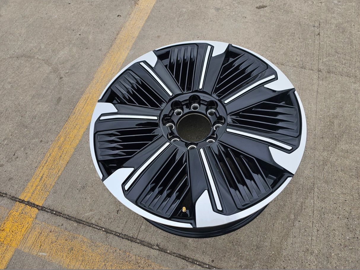 24" Cadillac Escalade IQ EV OEM 8x165 wheel rim spare Hummer 2500 2023 2024 2025 Texas Truck Tire