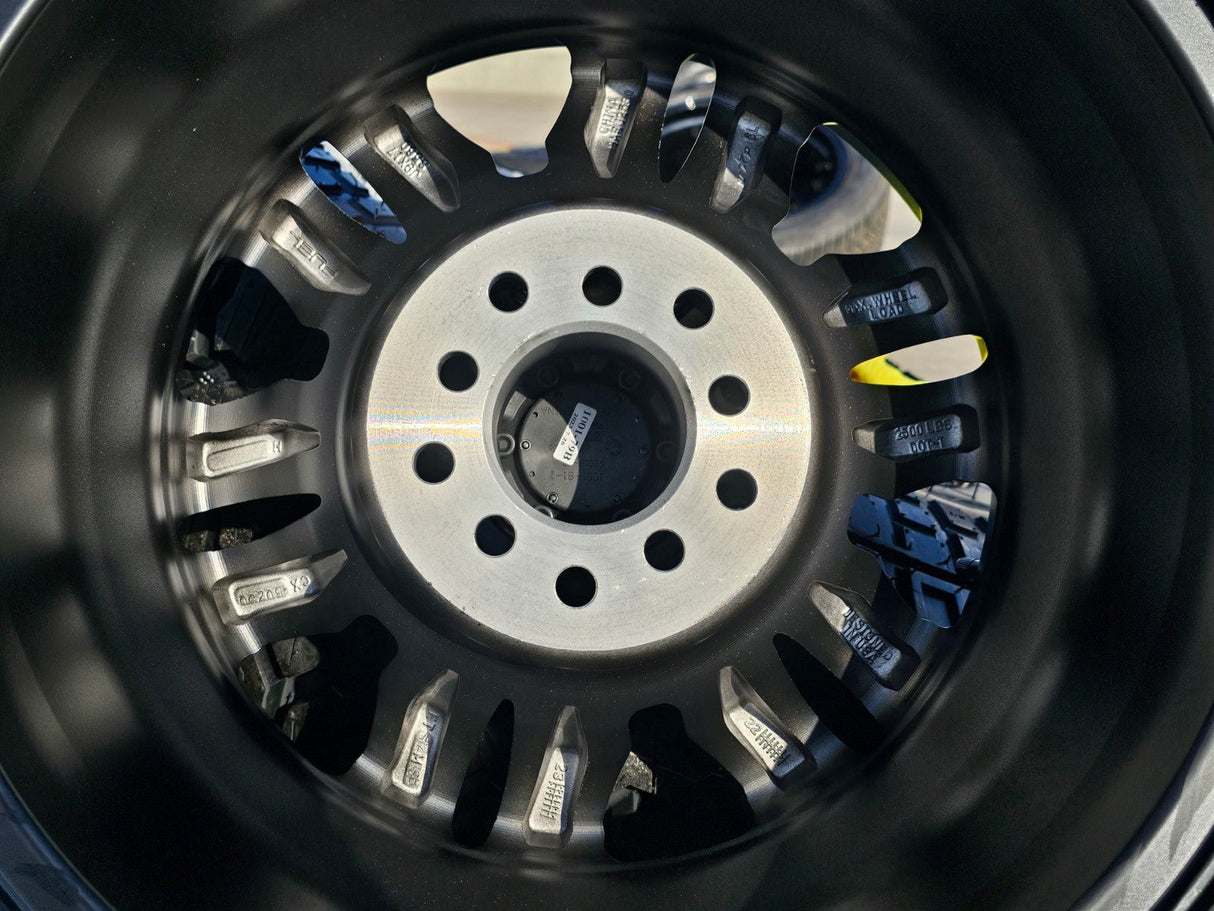 17" 17x9 Fuel Sledge D595 Jeep Wrangler wheels rims 5x114.3 5x4.5 5x5 5x127 Texas Truck Tire