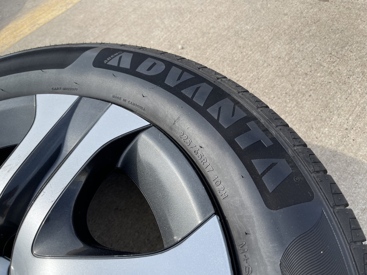 17" Toyota RAV4 OEM wheel rim 69625 Sienna CH-R 2020 2021 2022 2023 2024 2025 Texas Truck Tire