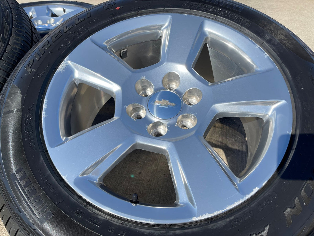 20" Chevy Silverado 1500 Tahoe Suburban OEM wheels rims 5652 tires PIRELLI A/T Texas Truck Tire