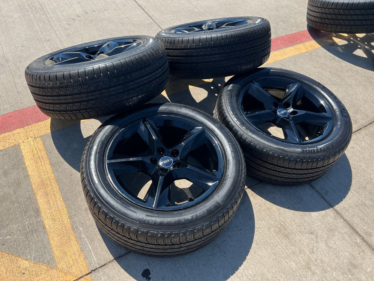 19" Audi Q7 Q8 OEM wheels rims 97749 VW Atlas Q5 MICHELIN NEW Texas Truck Tire