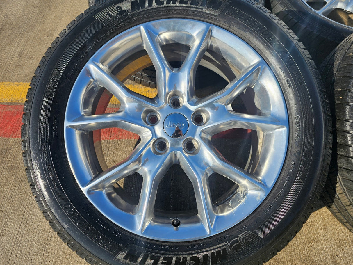 20" Jeep Grand Cherokee OEM wheels rims 9138 Dodge Durango tires MICHELIN Texas Truck Tire
