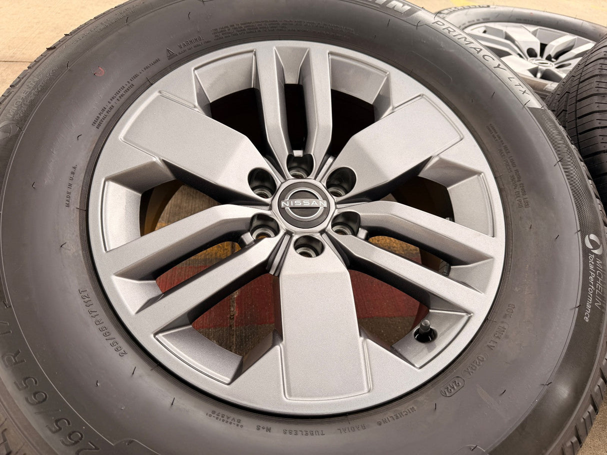 17" Nissan Frontier OEM PRO-4X Edition wheels rims MICHELIN NEW 2026 Texas Truck Tire