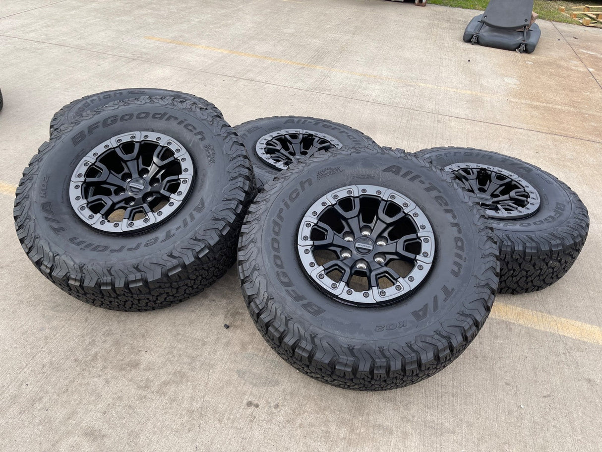 17" Ford F-150 Raptor Bronco R OEM BEADLOCK 51222 rims wheels 2025 2026 NEW 37" Texas Truck Tire