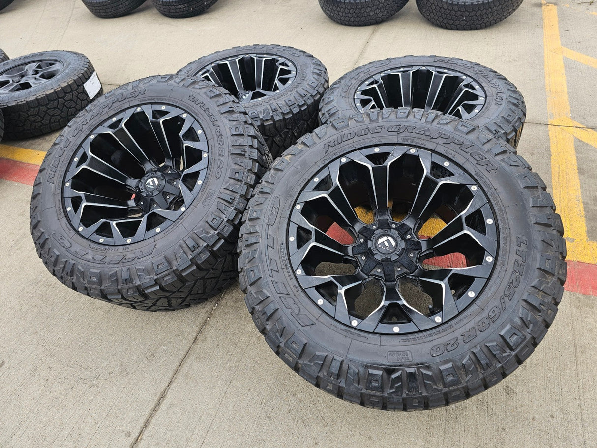20x12 Fuel D546 Assault Chevy Silverado Ford F-150 RAM wheels rims 6x139 6x135 Texas Truck Tire