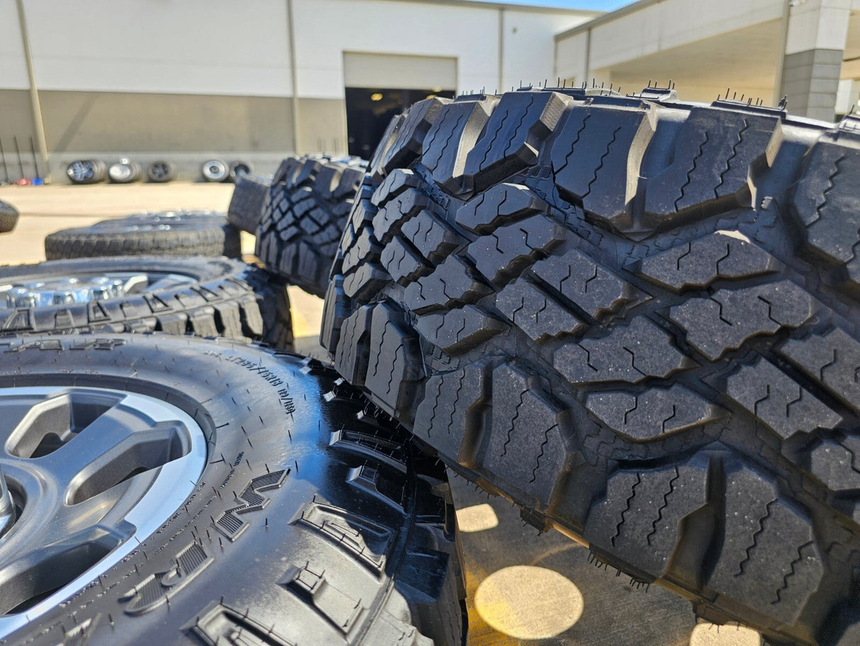 18" Ford F-250 F-350 OEM TREMOR rims wheels 10482 R/T 35" 2024 2025 2026 NEW Texas Truck Tire