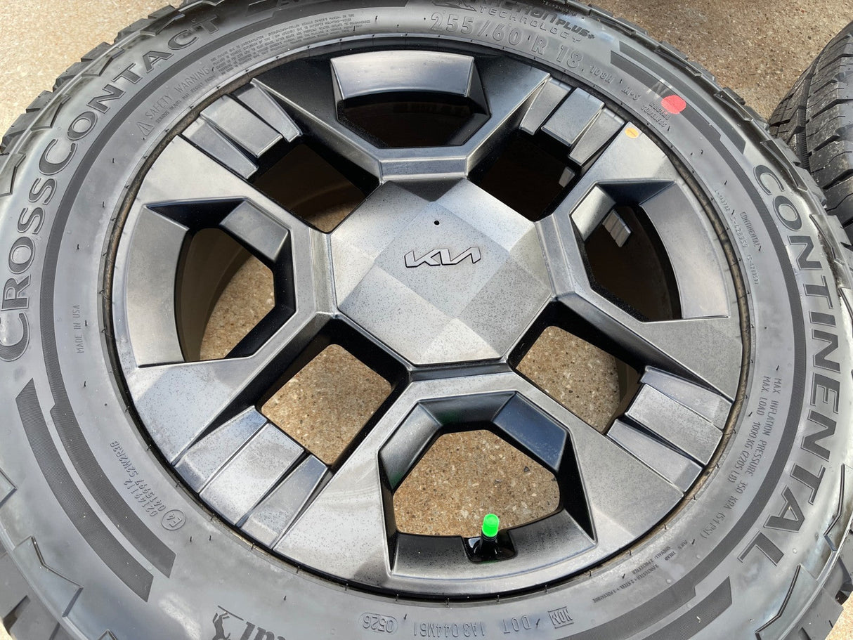 18" Kia Telluride X-PRO OEM wheels rims Sorento Sedona CONTINENTAL 2026 2027 NEW Texas Truck Tire