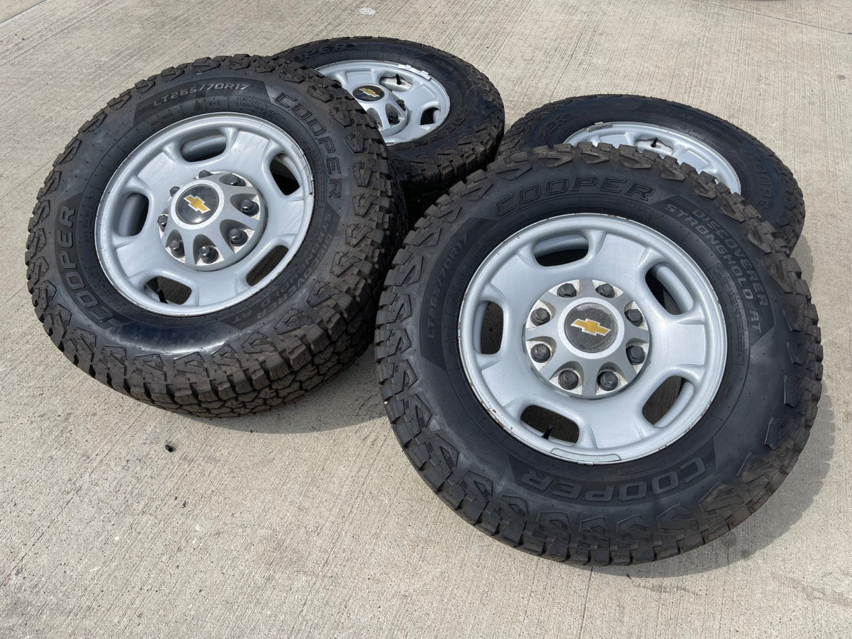 17" Chevy Silverado GMC Sierra 2500 OEM 8095 wheels rims COOPER DISCOVERER AT Texas Truck Tire