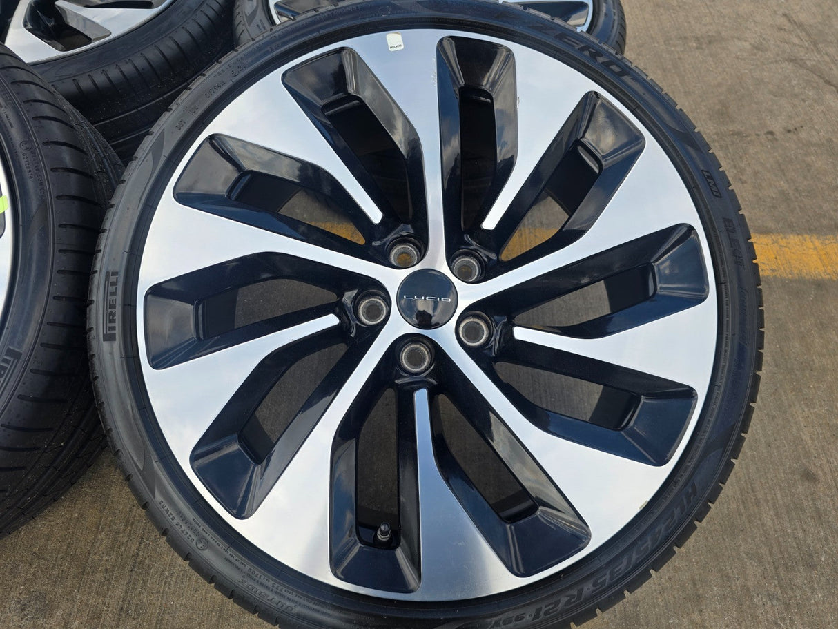 21" Lucid Air Grand Touring OEM 95542 95543 wheels rims black tires NEW Texas Truck Tire