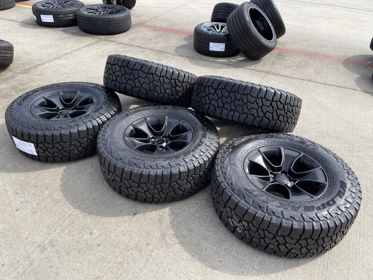 (5) 17" Jeep Wrangler Rubicon OEM 96226 wheels rims Gladiator FALKEN A/T3 NEW Texas Truck Tire