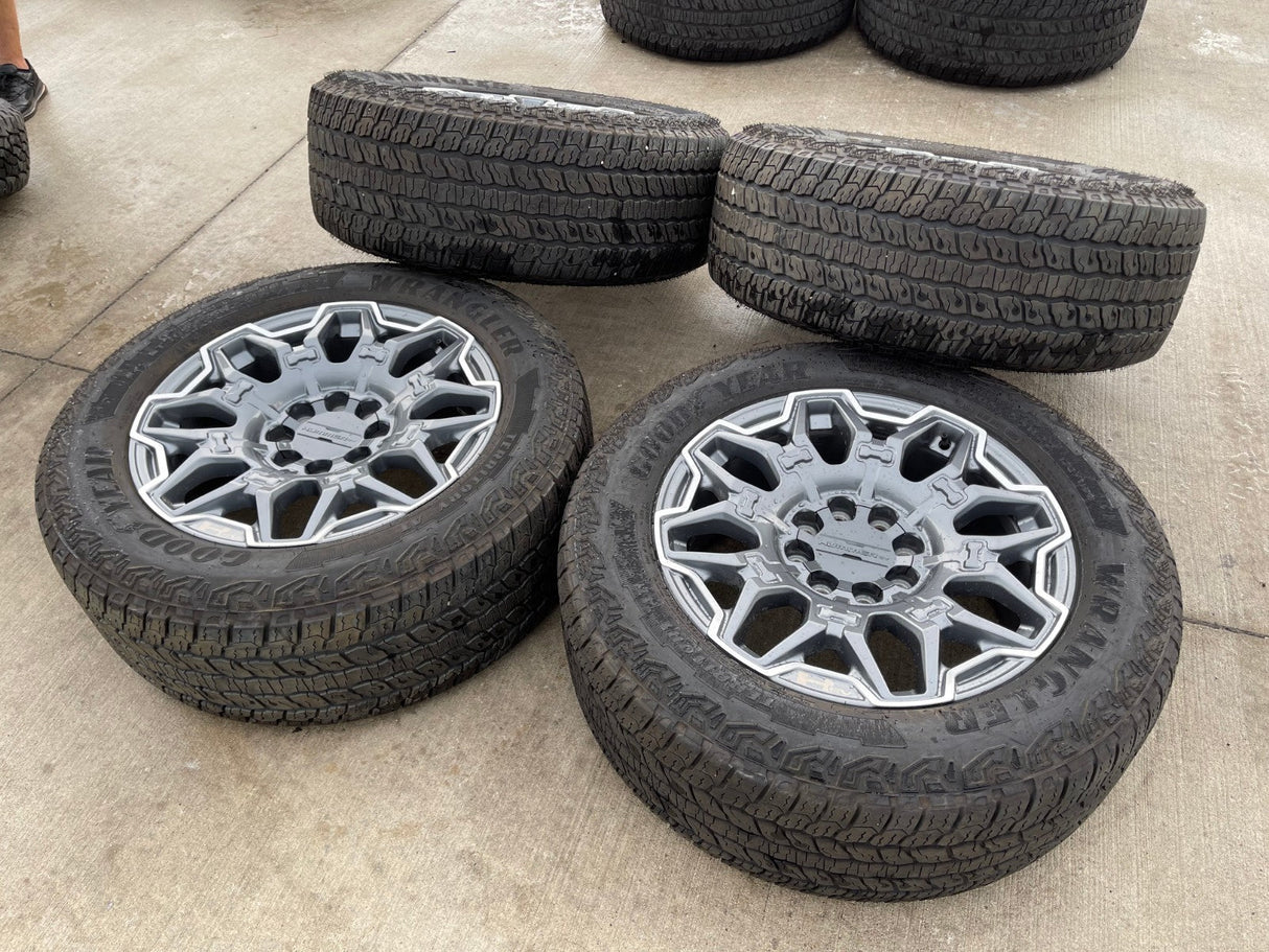 22" Hummer EV HEV 2500 OEM 8x165 14094 wheels rims 2022 2023 2024 2025 2026 Texas Truck Tire