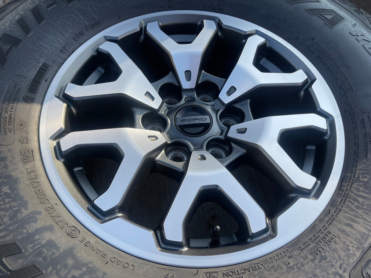 17" Ford F-150 Raptor Bronco OEM rims wheels 10461 tires 37" BFG Texas Truck Tire