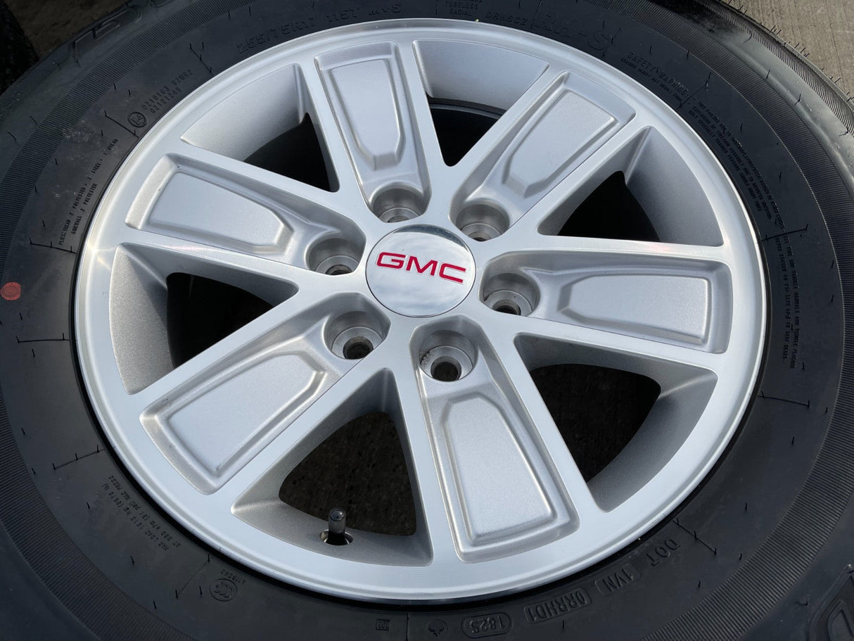 17" GMC Sierra Yukon Chevy Silverado Tahoe OEM 5654 wheels rims BRIDGESTONE A/T Texas Truck Tire