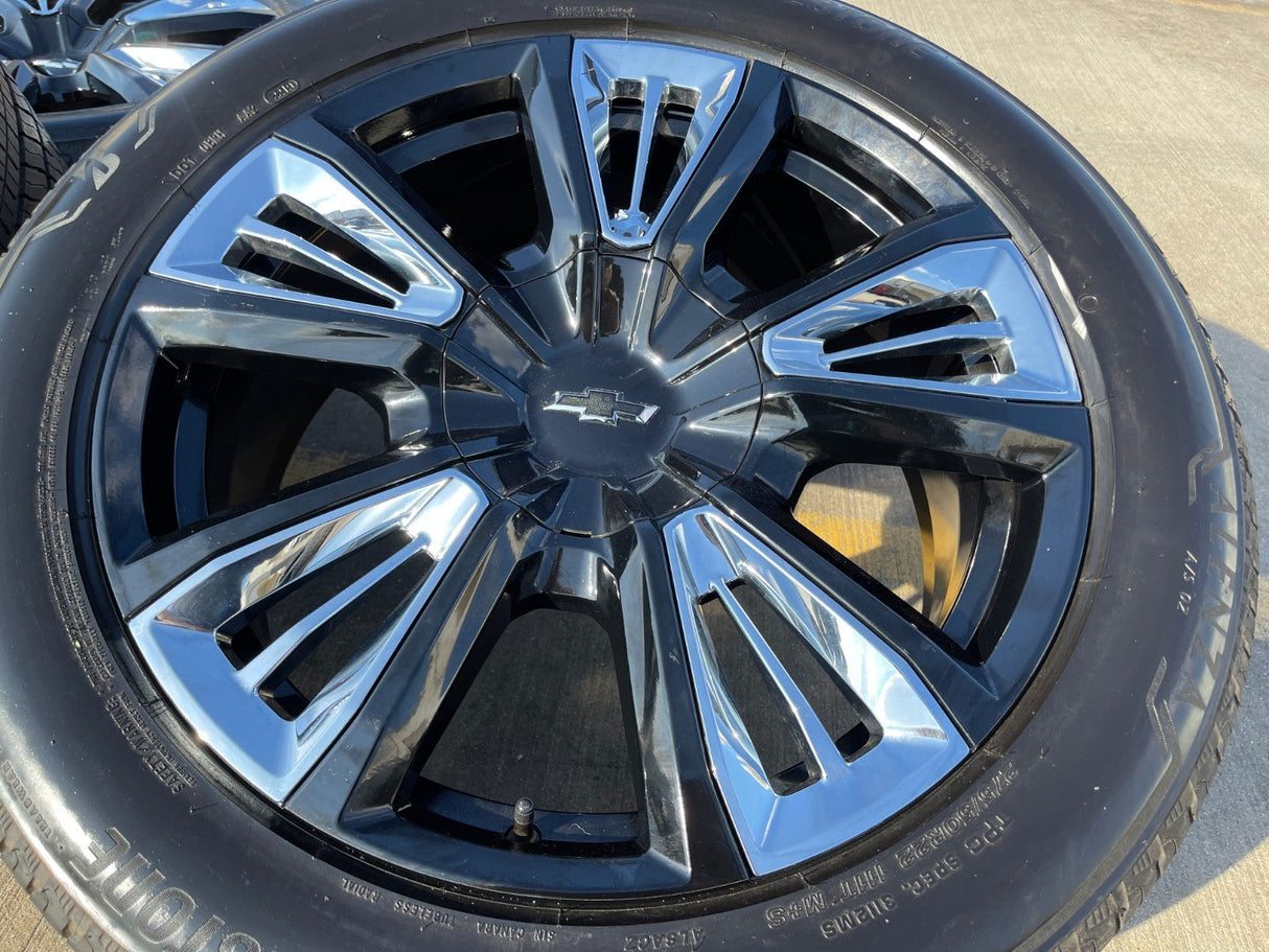 22" Chevy Tahoe RST Premier OEM black wheels rims 14046 96951 Silverado Suburban Texas Truck Tire