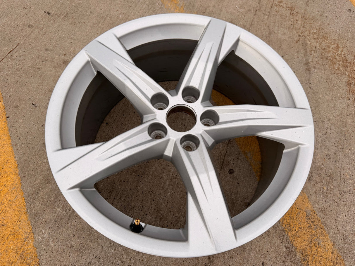 18" Audi Q5 OEM wheel rim Q4 Q7 Q8 12034 VW Atlas 2021 2022 2023 2024 2025 2026 Texas Truck Tire