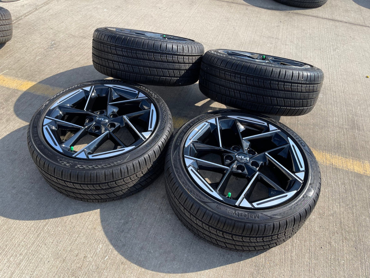 18" Kia K4 K5 OEM wheels rims 94267 74732 Sonata Stinger Forte 2025 2026 NEW Texas Truck Tire