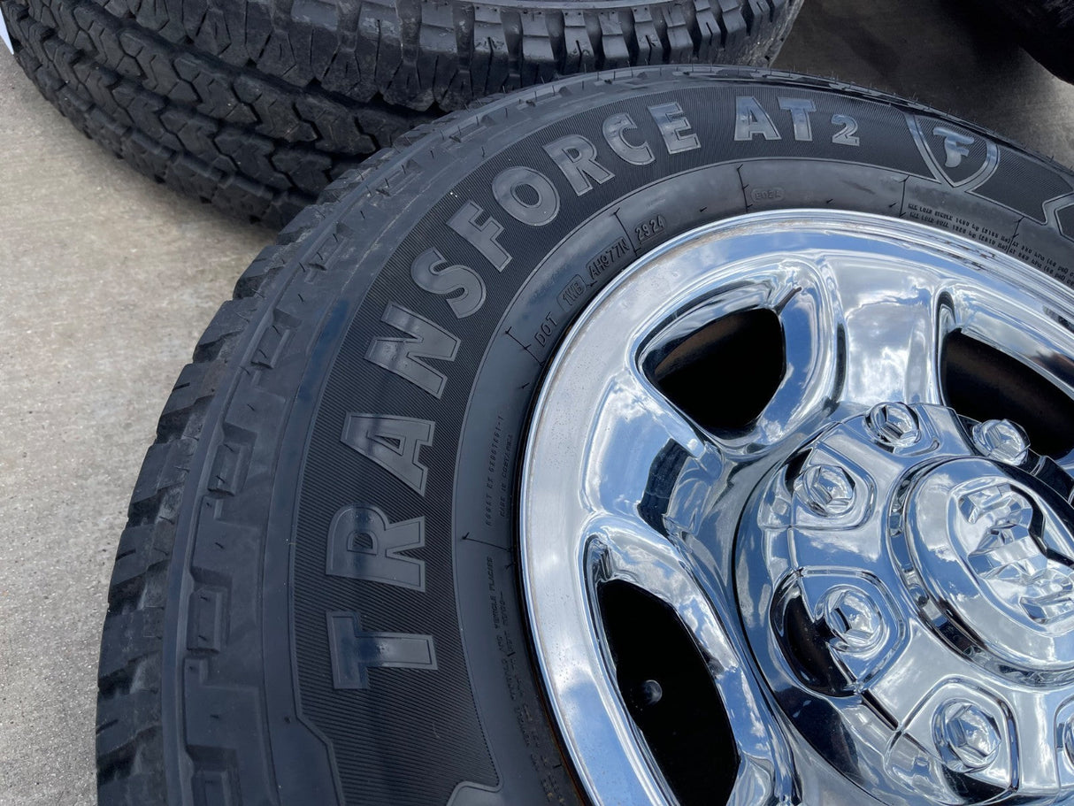 17" Ram 2500 3500 Laramie Power Wagon OEM 2186 wheels rims FIRESTONE A/T2 Texas Truck Tire