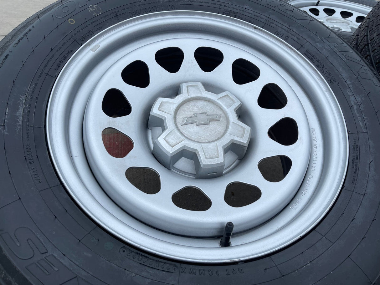 17" Chevy Silverado OEM wheels rims Tahoe Colorado 8130 GMC Canyon 2024 2025 NEW Texas Truck Tire