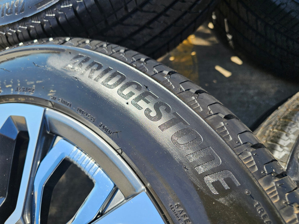 22" GMC Yukon Chevy Tahoe Escalade OEM 95486 wheels rims 2024 2025 2026 NEW Texas Truck Tire