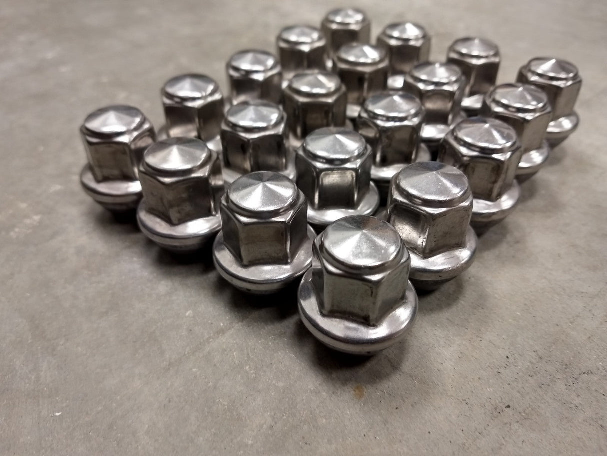 (20) 14x1.5 OEM Ford lug nuts polished Mustang OE 2015-2026 Texas Truck Tire