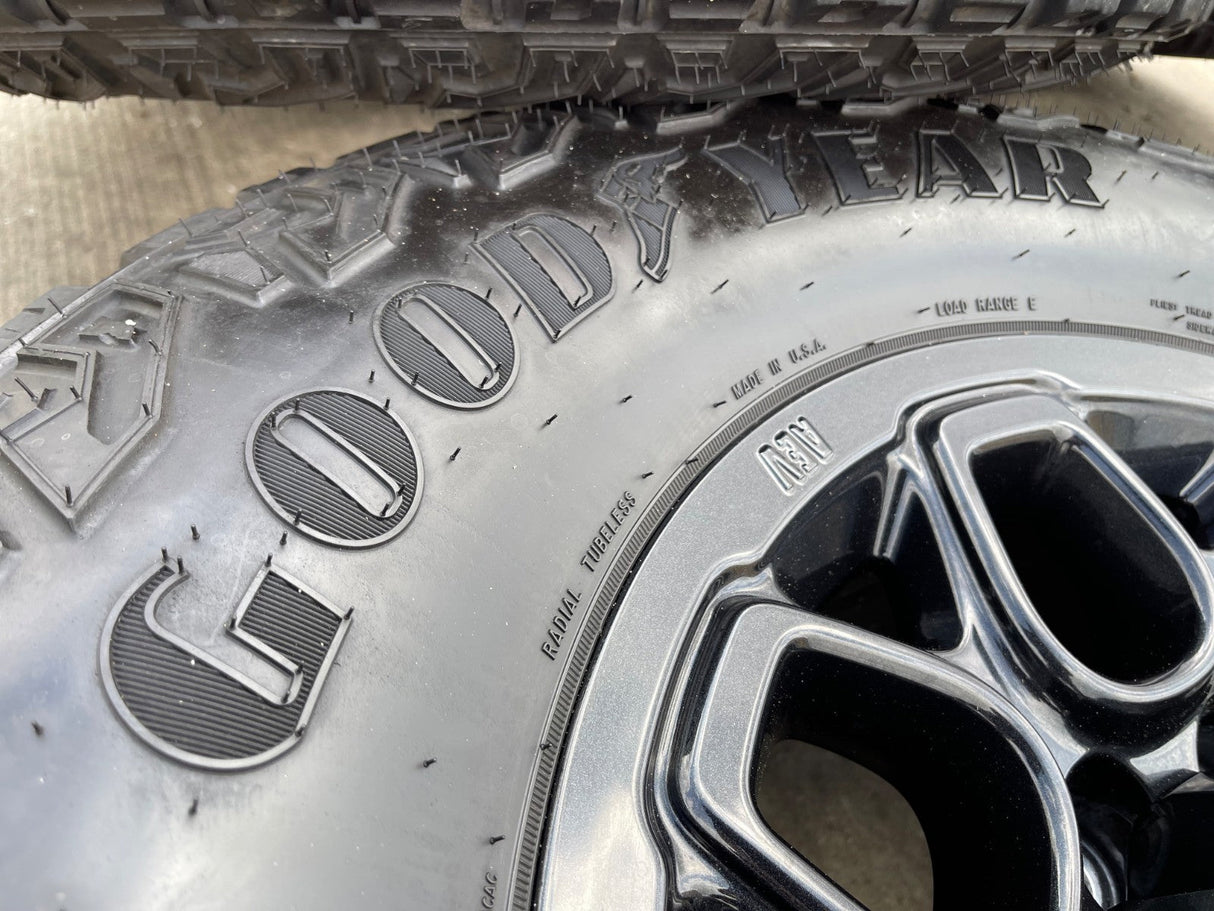 18" AEV Chevy BISON Trail Boss ZR2 2500 OEM wheels rims GMC Sierra GOODYEAR 35" Texas Truck Tire