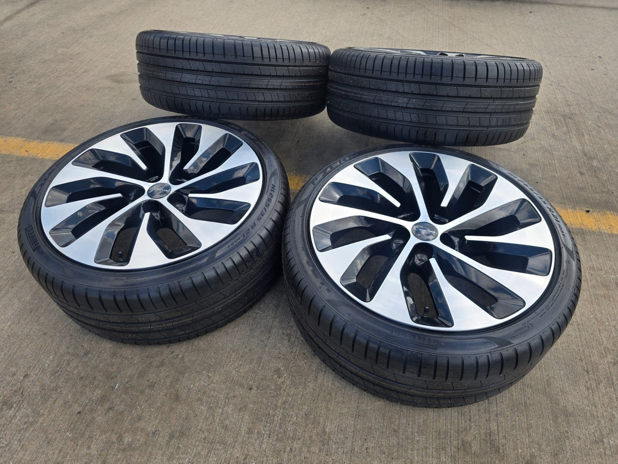 21" Lucid Air Grand Touring OEM 95542 95543 wheels rims black tires NEW Texas Truck Tire