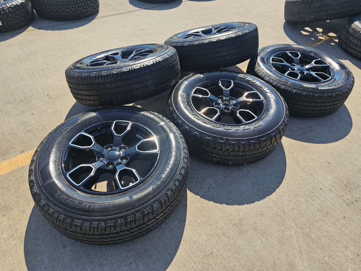 18" Jeep Wrangler SMOKY MOUNTAIN Black OEM 9198 wheels rims tires Texas Truck Tire