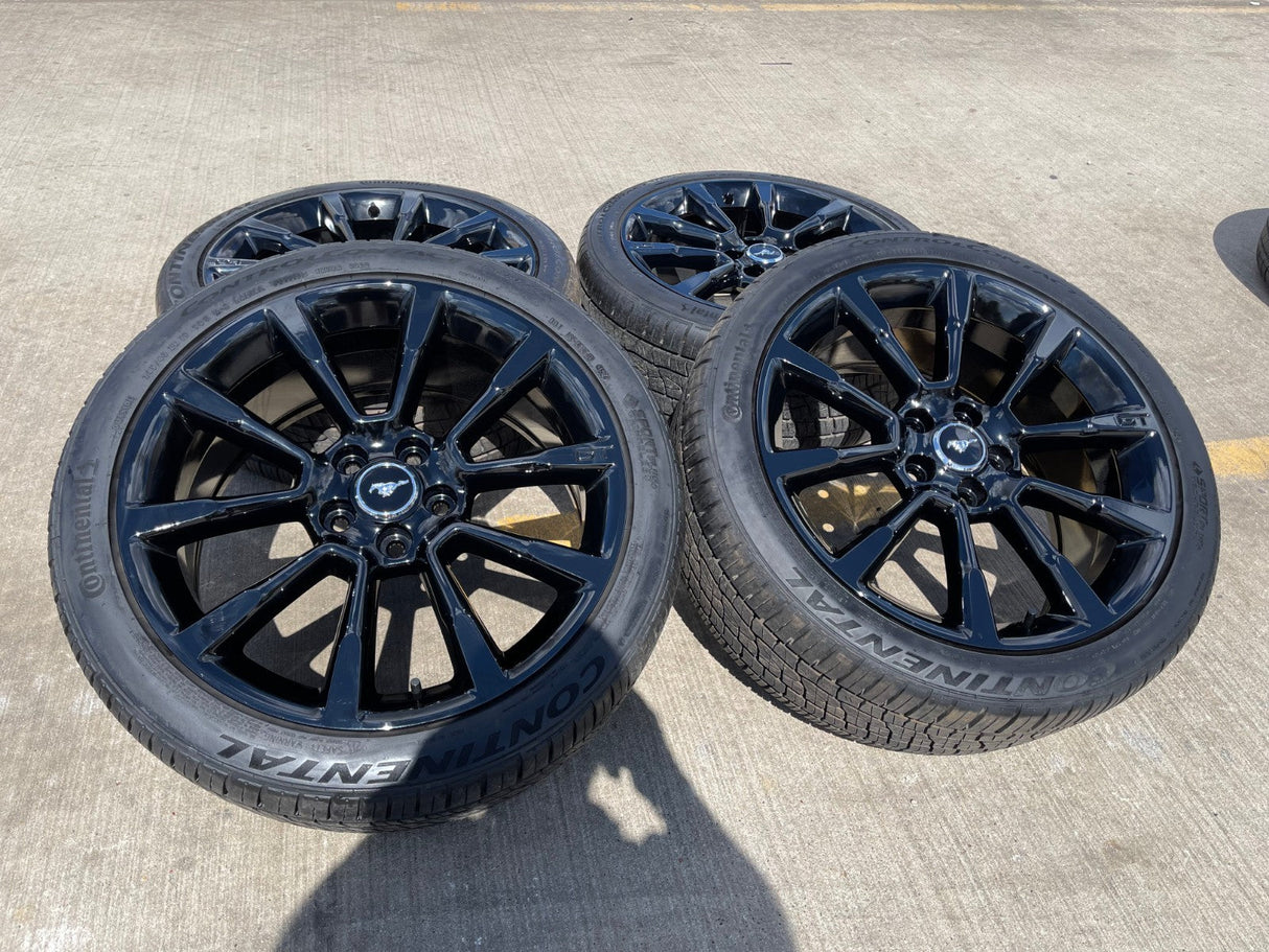 19" Ford Mustang Stealth GT OEM wheels rims 3863 tires CONTINENTAL Texas Truck Tire