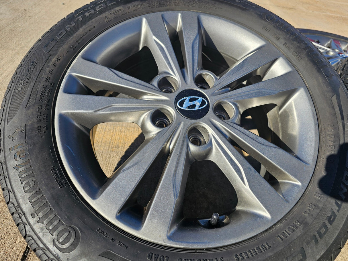 16" Hyundai Elantra Sonata OEM wheel rims 70902 Veloster tires Texas Truck Tire
