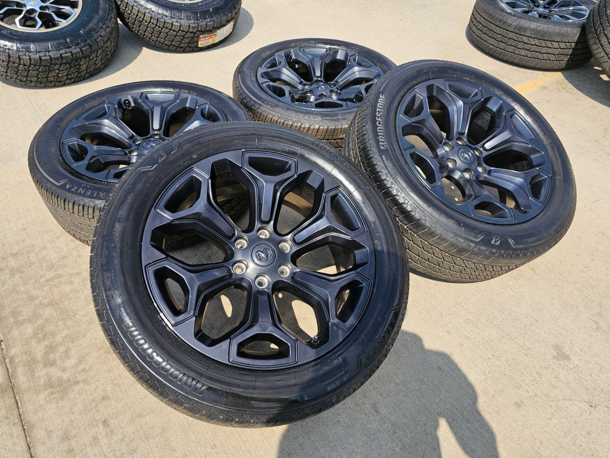 22" Dodge Ram 1500 OEM Laramie wheels LIMITED Gray 2685 2727 tires NEW Texas Truck Tire