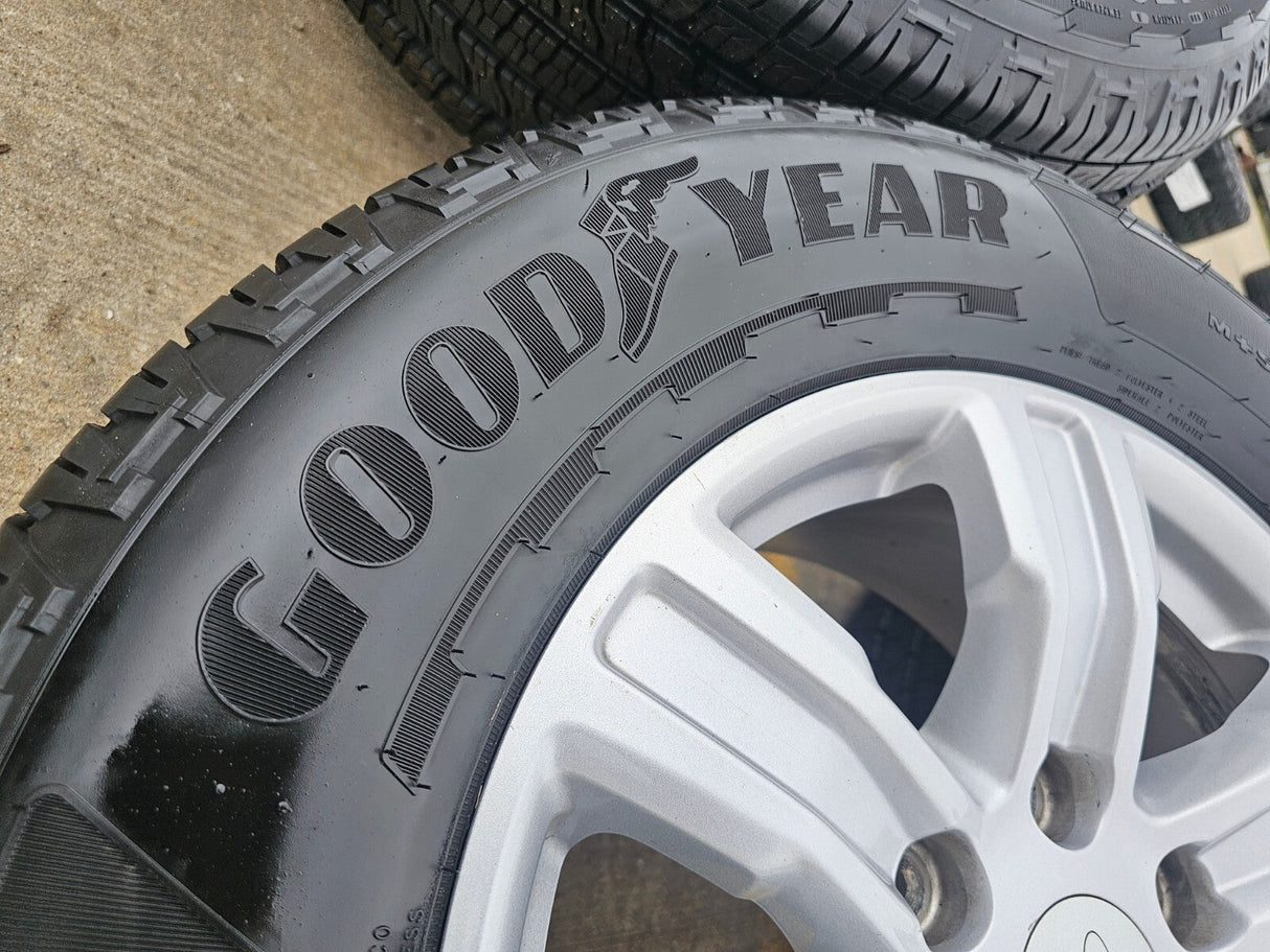 17" Ford Ranger Bronco wheels rims OEM 10228 tires 2022 2023 2024 2025 2026 Texas Truck Tire