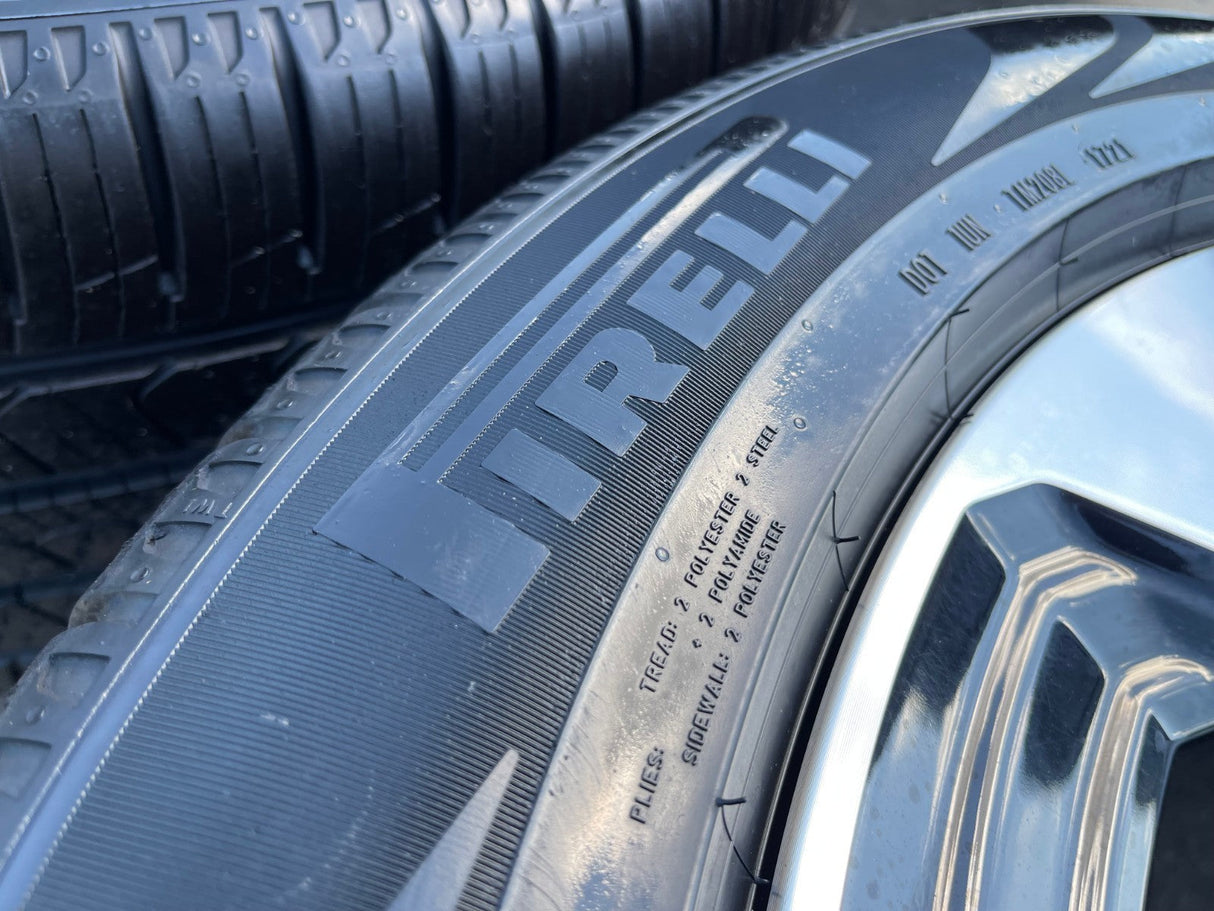 22" Ford F-150 Expedition LIMITED OEM rims wheels 10472 tires PIRELLI Texas Truck Tire