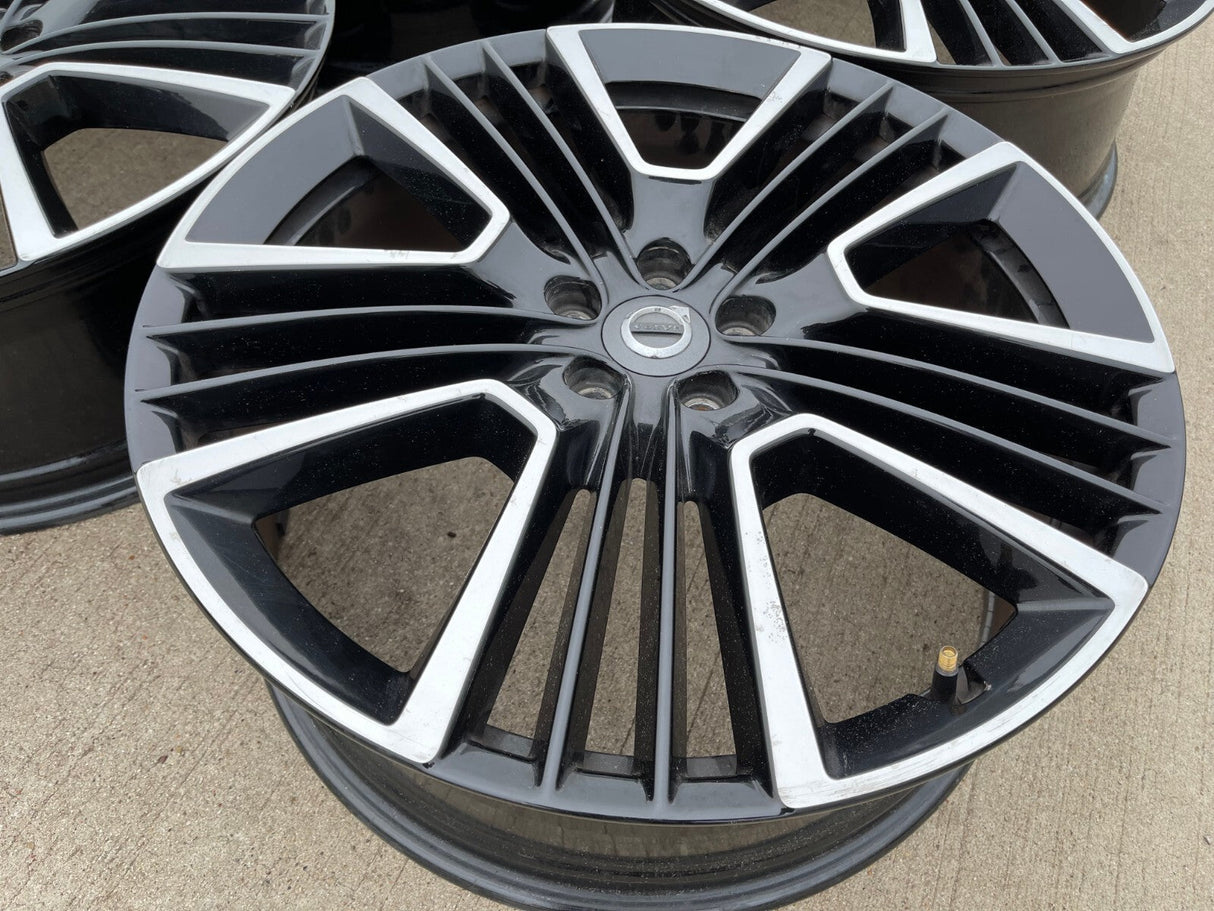 21" Volvo XC40 Ultimate OEM rims wheels 70467 2019 2020 2021 2022 2023 2024 2025 Texas Truck Tire