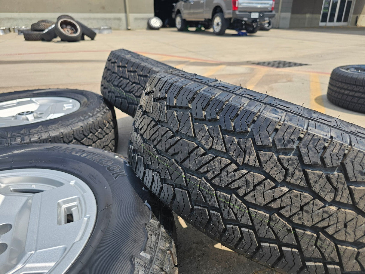 17" Nissan Frontier OEM Retro Hardbody Edition 62783 wheels rims 2024 2025 NEW Texas Truck Tire