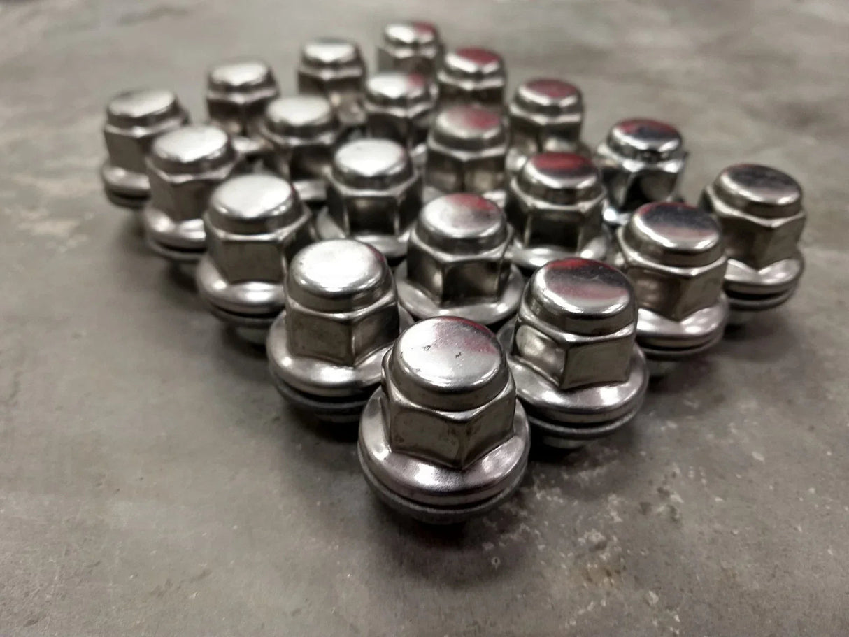 (20) 12x1.5 OEM Toyota Camry lug nuts polished Avalon Corolla Rav-4 Lexus RX350 Texas Truck Tire