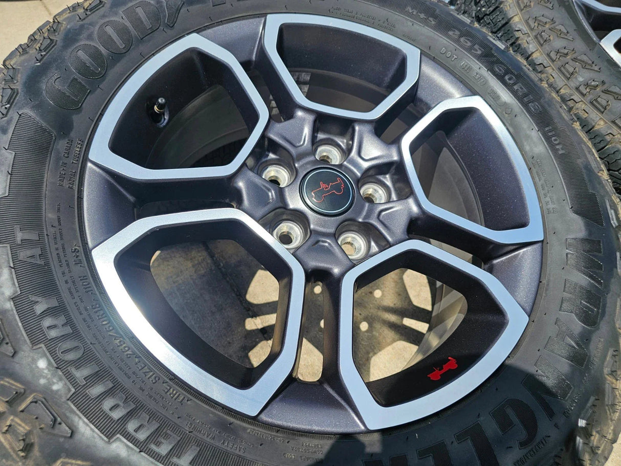 18" Jeep Grand Cherokee TRAILHAWK L OEM wheels rims 9309 Durango tires Texas Truck Tire