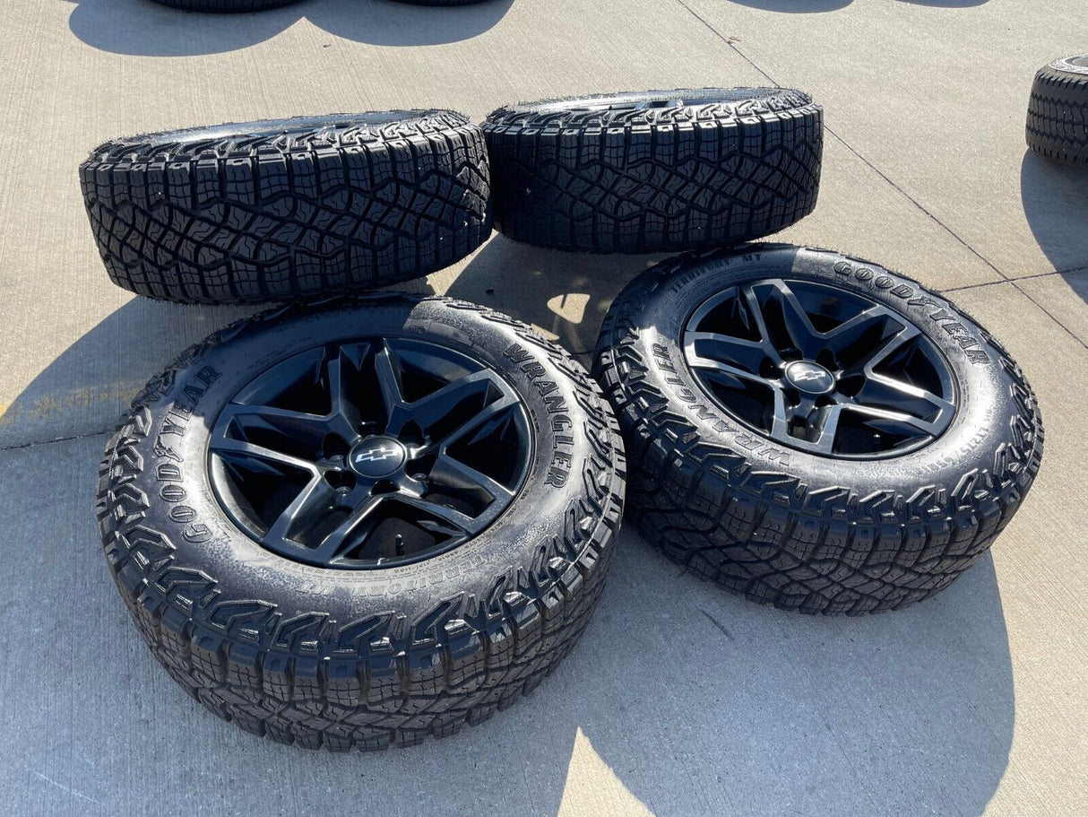 18" Chevy Silverado Tahoe ZR2 black OEM 5911 wheels rims 2024 2025 2026 NEW Texas Truck Tire