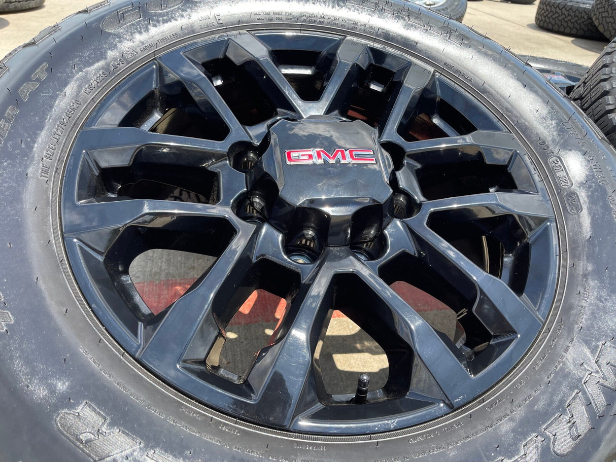 20" GMC AT4 Chevy Silverado Trail Boss 2500 OEM 94030 wheels rims 2025 2026 NEW Texas Truck Tire